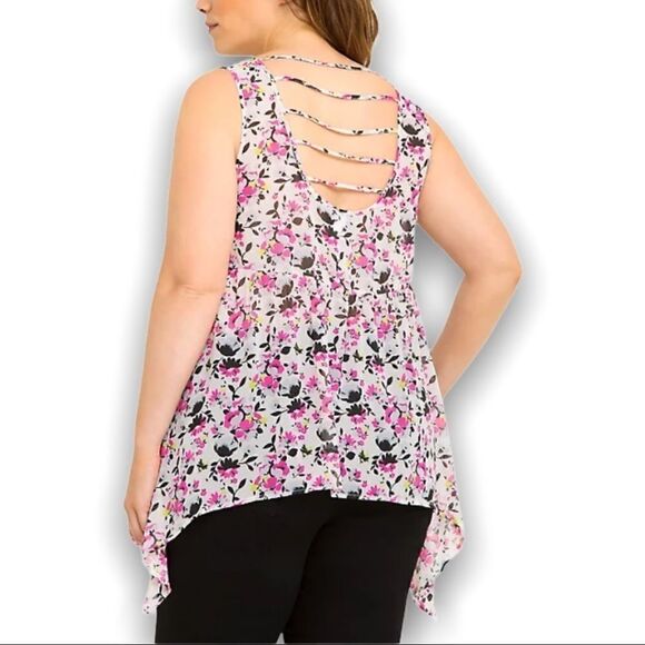 Torrid FLORAL CHIFFON SHARKBITE TANK TOP - Picture 5 of 8